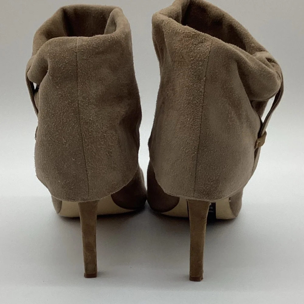 1841.Calvin Klein Taupe Wedge Booties Size 9 VGUC